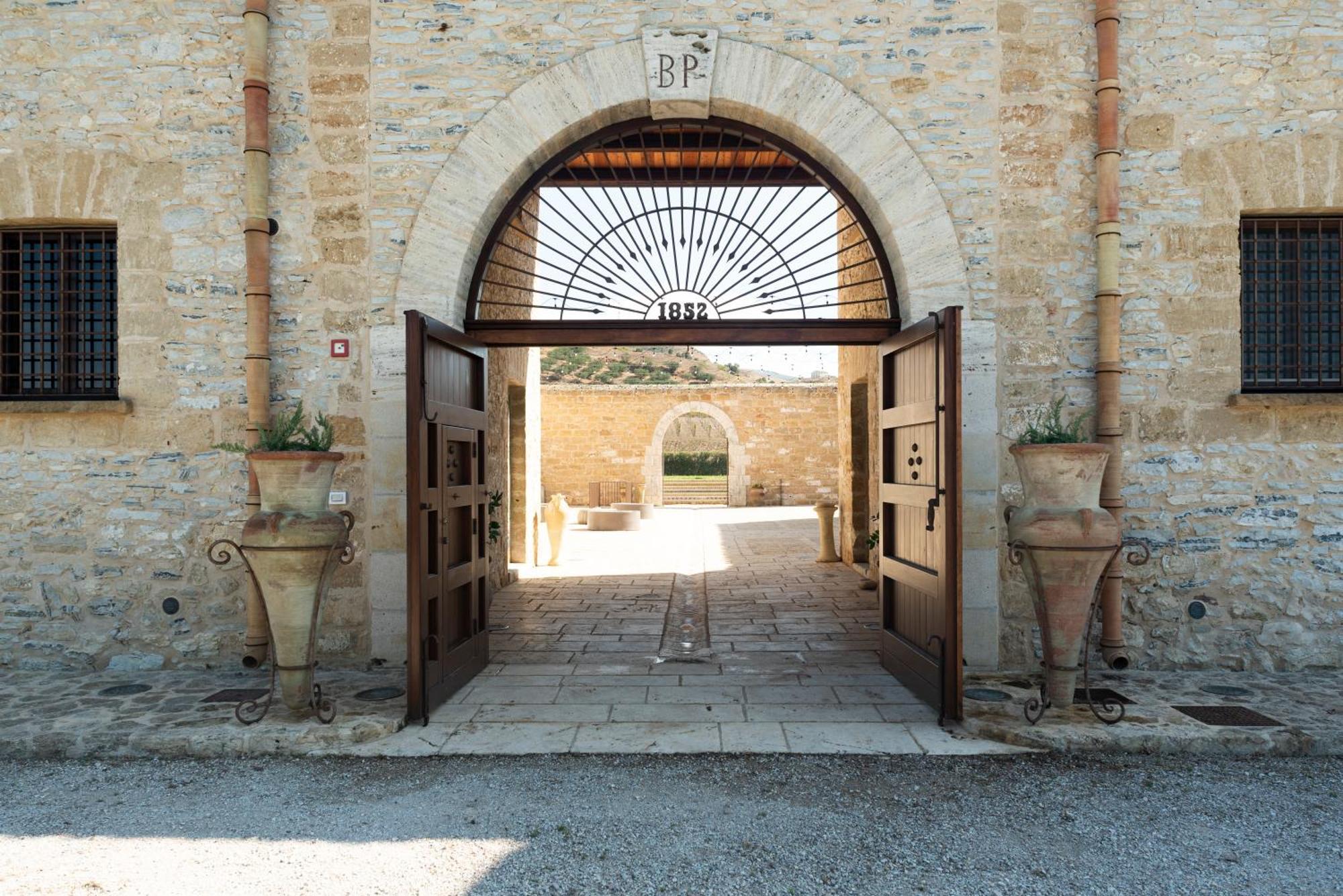 Tenute Baglio Passofondo Alcamo Luaran gambar
