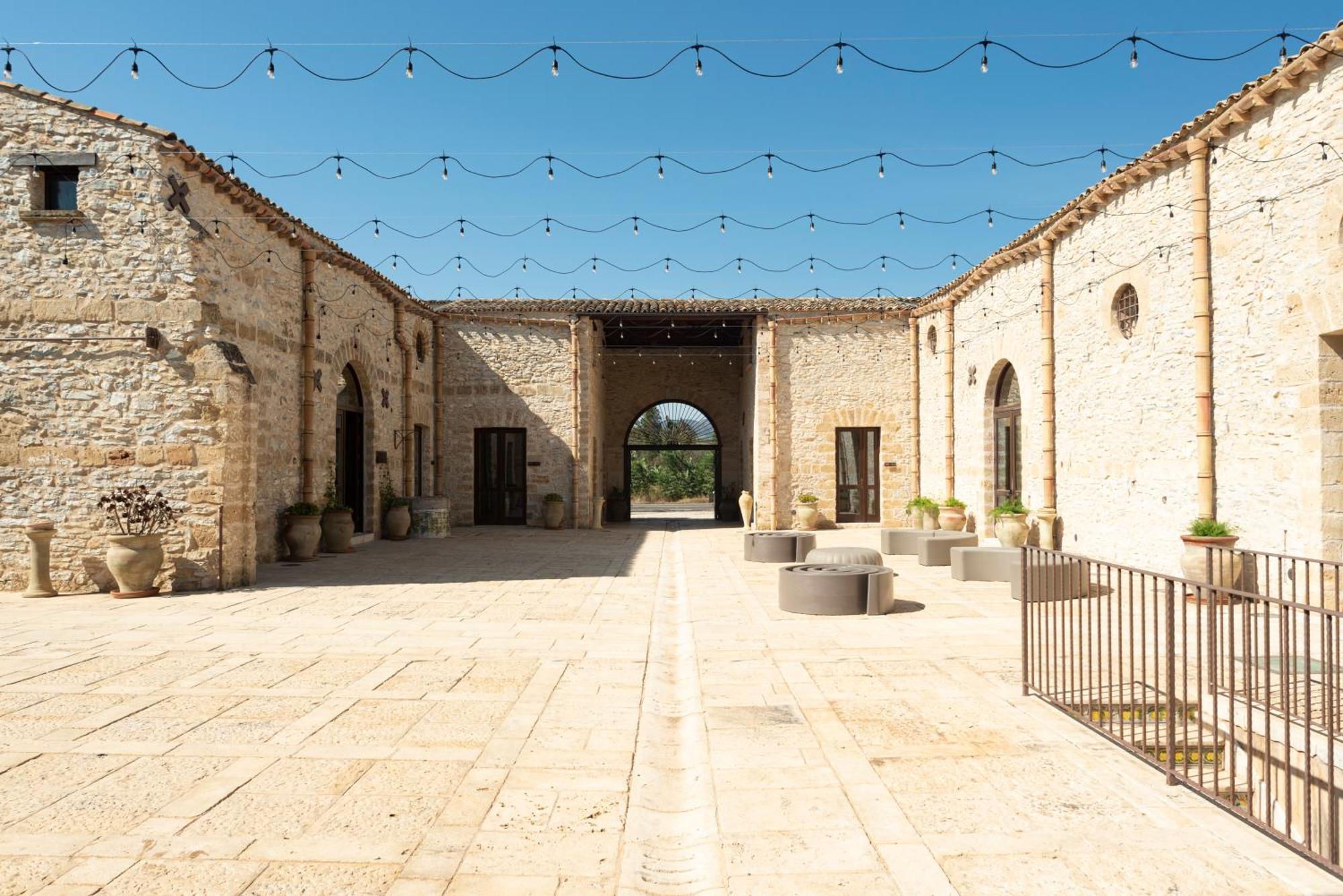 Tenute Baglio Passofondo Alcamo Luaran gambar